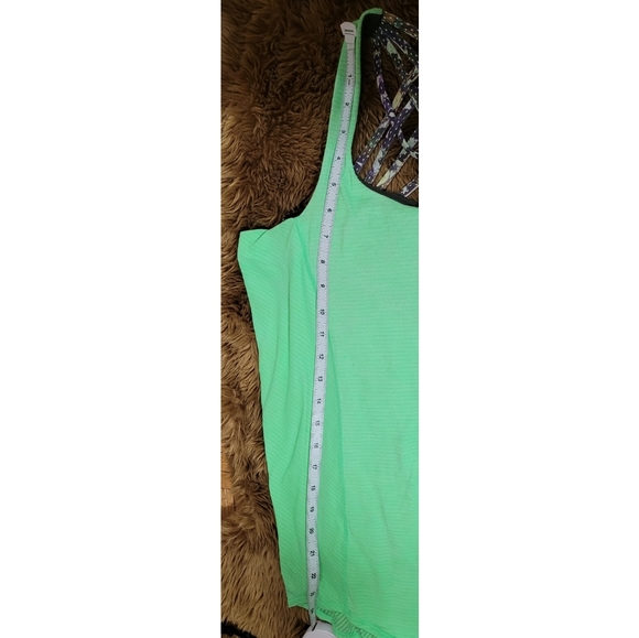 Lululemon Athletic wear - Picture 8 of 8